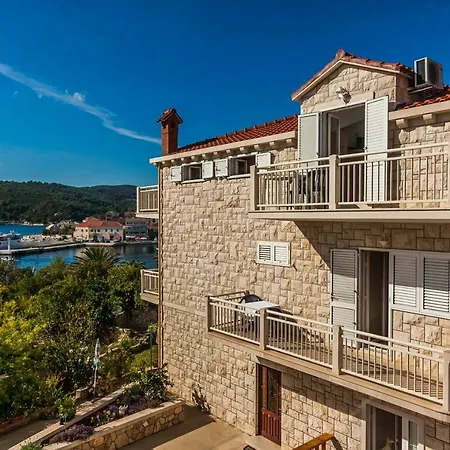 Apartments Sumartin * Sumartin